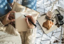 Journaling sebelum Tidur Membantu Menjaga Kesehatan Mental