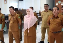 Lima Pejabat Eselon II Pemkab Madina Disertijab