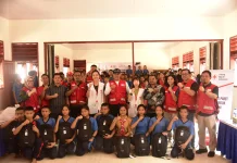 Pemkab Tapteng-PMI dan Hongkong Red Cross Salurkan Bantuan untuk Pelajar