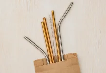 Yuk, Kenali Perbedaan Sedotan Bambu dan Stainless