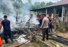 Korsleting Listrik Diduga Picu Kebakaran Rumah di Kec. Sorkam Barat