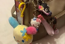 Keychain vs Bag Charm: Aksesoris Wajib Biar Tas Tidak Polos