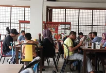 Akhir Pekan Kafe Kopi dan Resto Dipadati Pengunjung