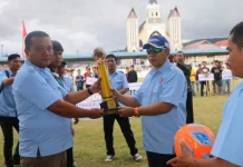 Bupati Tapanuli Utara Buka Turnamen Sepakbola Barat Sepakat Cup 2026