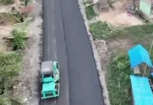 Setelah Puluhan Tahun, Masyarakat Sipiongot Lalui Jalan Aspal