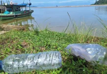 Wisatawan Tak Buang Sampah Sembarangan