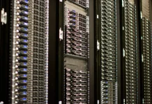 Server Sebagai Fondasi Data dan Layanan Digital Instansi