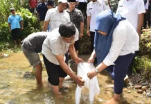 Wabup Madina Dorong Pelestarian Lubuk Larangan untuk Jaga Ekosistem Sungai