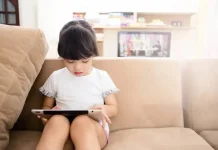 Pola Asuh Anak dan Remaja di Era Digital