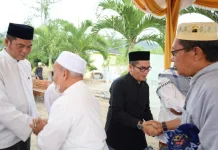 Pj Sekda Madina Hadiri Pengajian Majelis Taklim Baitul Bukhori