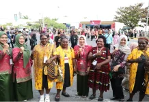 Ketua TP PKK Madina Hadiri HKG ke-54 dan HUT ke-46 Dekranas di Makassar