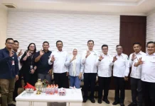 Pemkab Madina Matangkan Sinergi Transportasi Udara Tabagsel