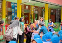 Ketua TP. PKK Taput Tinjau MPLS Ramah TK St. Lusia Siborongborong