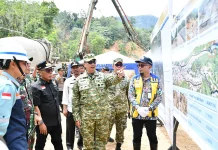 Bupati Tapteng Dampingi Tim Supervisi Pusat Tinjau Penanganan Pascabencana