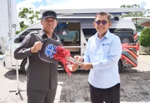 Pemkab Taput Terima Bantuan Mobil Pelayanan Pendapatan Daerah Keliling dari SOL