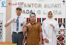 Bupati Palas Lepas Dua Pelajar Anggota Paskibra Sumut