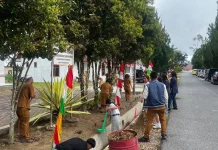 Pemkab Humbahas Gotong Royong Sambut HUT RI ke 81