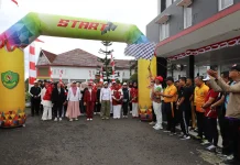 Memeriahkan Hari Ulang Tahun (HUT) RI ke-81 : Bupati Tapsel Lepas Peserta Tapsel Bangki