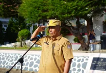 Sekda Toba Pimpin Apel Gabungan ASN, Minta OPD Percepat Serapan Anggaran