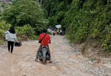 Pantai Pandaratan Kabupaten Tapteng Butuh Perbaikan Akses Jalan