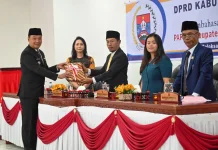 Bupati Humbahas Sampaikan Ranperda P.APBD TA. 2026 Humbahas Rp. 955 Miliar Lebih