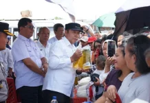 Bupati Taput Buka Gerakan Pangan Murah