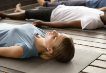 Sulit Tidur dan Stres? Kenali Teknik Relaksasi Yoga Nidra