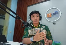 Dengar Radio, Belajar Bahasa, Kenal Budaya Indonesia