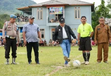 Wabup Tapsel Buka Poss Cup III Legend U-35, Tekankan Sportivitas dan Persaudaraan