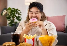 Mengenal Binge Eating Disorder, Kebiasaan Makan Berlebihan yang Berulang