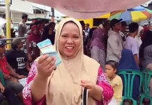 Masyarakat Tapteng Bergembira, Pencairan Bantuan Jadup dan Isi Hunian Disalurkan