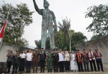 Bupati Toba Pimpin Upacara Peringatan Wafat Pahlawan Revolusi D.I. Panjaitan