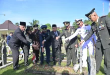 Wali Kota Sibolga Hadiri Upacara Ziarah Nasional HUT ke-81 TNI di TMP Simare-Mare