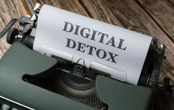 Digital Detox di Pagi Hari Bantu Jaga Fokus Seharian