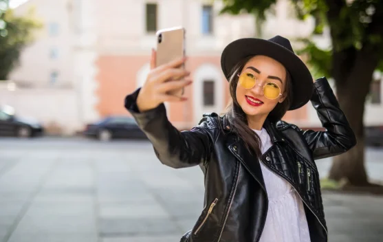 Suka Selfie disebut NPD? Stop Labeli Orang Sembarangan di Sosial Media !