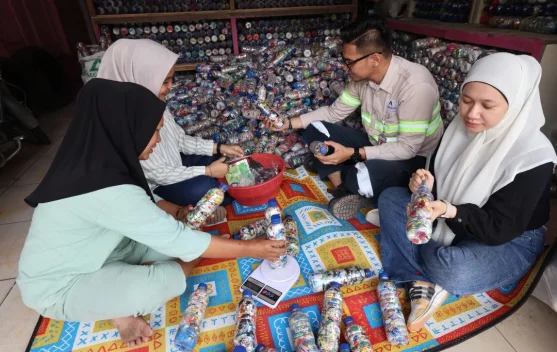 PTAR Bangun Taman Ecobrick di Batang Toru Tapsel
