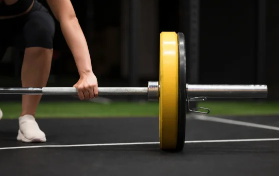 Teknik Deadlift Aman Hindari Cedera Punggung