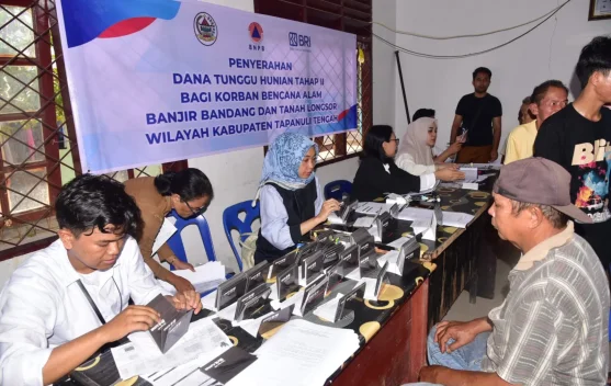 Penyaluran Bantuan DTH Pascabencana di Tukka Tapteng