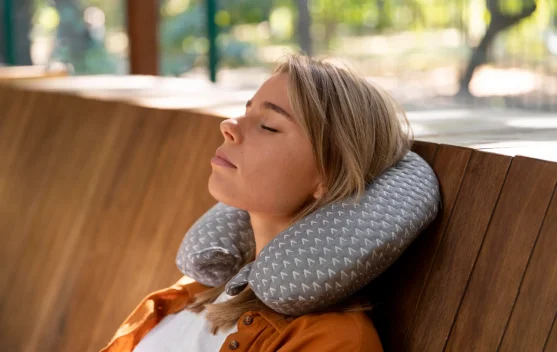 Neck Pillow Stylish Diminati Generasi Muda