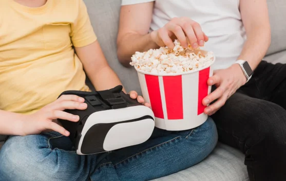 Menonton Film Jadi Pelepas Penat Favorit