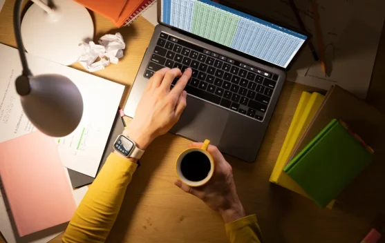 Sering Bekerja Berlebihan, Ini Cara Mengatasi Kebiasaan Workaholic