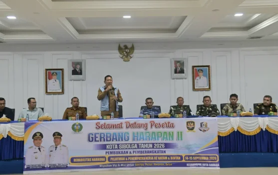 Pemko Sibolga Lepas Peserta Gerbang Harapan II dan Pelatihan Kerja
