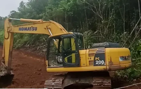Dinas PUTR Humbahas Buka Jalan Tani Lae Hundulan Tarabintang