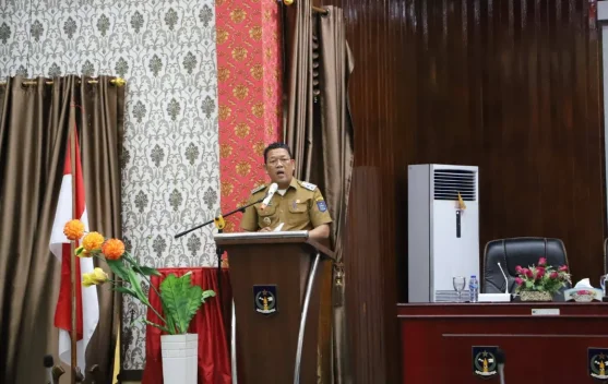 Wakil Wali Kota Sibolga Sampaikan Ranperda Perubahan APBD 2026