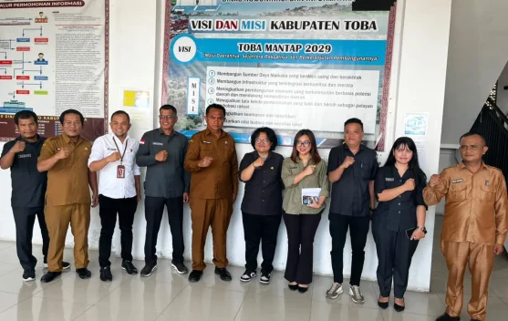 Bawaslu Toba dan Diskominfo Perkuat Pengawasan Partisipatif Warga