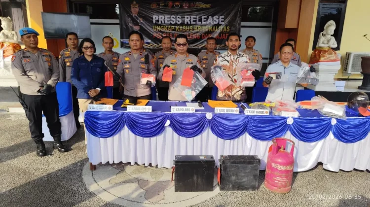Polres Buleleng Ungkap 18 Kasus, 20 Tersangka Diamankan