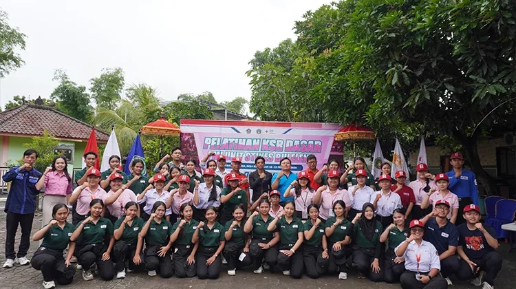 Puluhan Relawan Resmi Dikukuhkan, Perkuat KSR PMI Buleleng