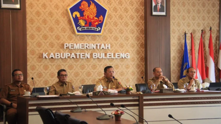 Pemkab Buleleng Kucurkan Rp13,8 M Hibah Desa Adat dan Subak