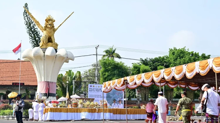 Proyek Titik Nol Singaraja Dimulai, Arus Kendaraan Berat Dialihkan sementara