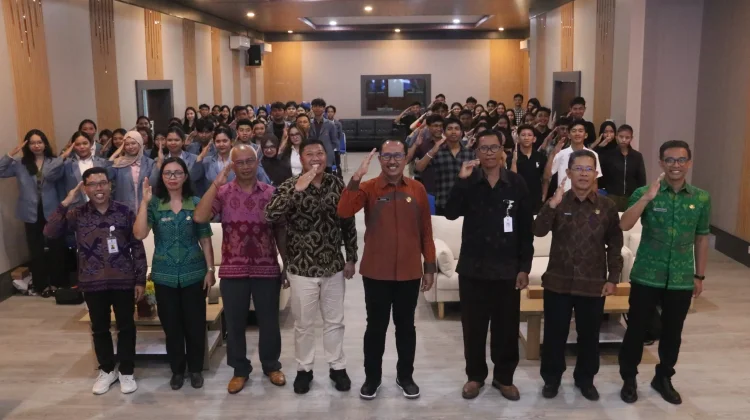 Sekda Suyasa Ajak Mahasiswa Perkuat Empat Pilar Kebangsaan